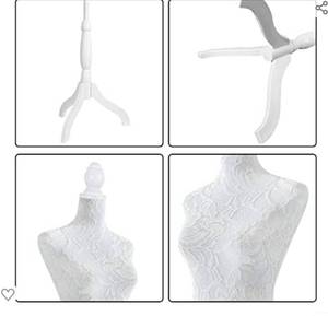lot 42553 image: Female Mannequin Torso Dress Form wAdjustable Tripod Stand Base Style
