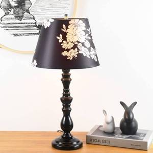 lot 44911 image: LAMPWELL ROSSE Spider Fabric Lamp Shade for Table Lamps,Bedside Lamps.