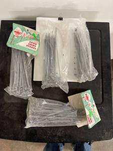 lot 6491 image: lawn light stakes