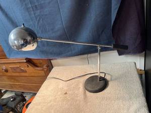 lot 6667 image: adjustable desk lamp