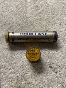 lot 6677 image: 2 vintage car lubes