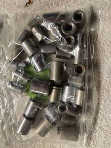 lot 6689 image: metric sockets