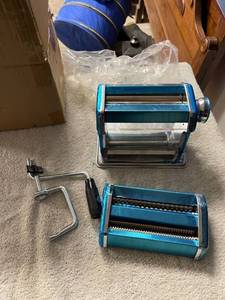 lot 6694 image: new pasta machine
