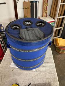 lot 6701 image: collapsible cooler