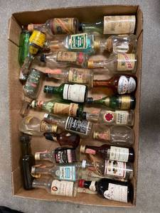 lot 6746 image: liquor bottle lot