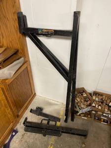 lot 6750 image: truck ladder rack