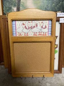lot 6780 image: goose key board