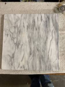 lot 6825 image: marble cutting board