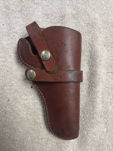 lot 6845 image: hunters holster