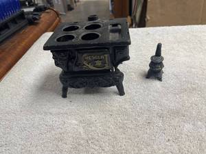 lot 6856 image: cast iron stove