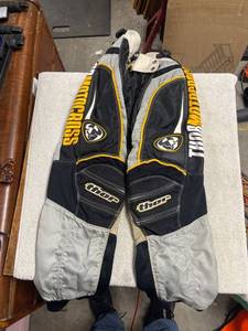 lot 6858 image: size 26 Thor motocross pants