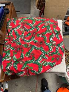 lot 6867 image: Christmas table cloth