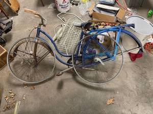 lot 6904 image: vintage Schwinn