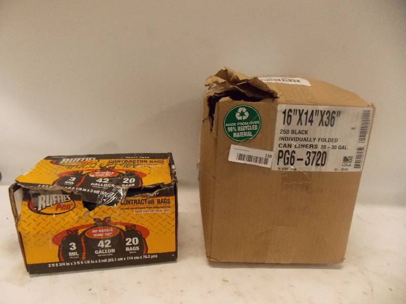 lot 138 image: Lot of Trash Bags