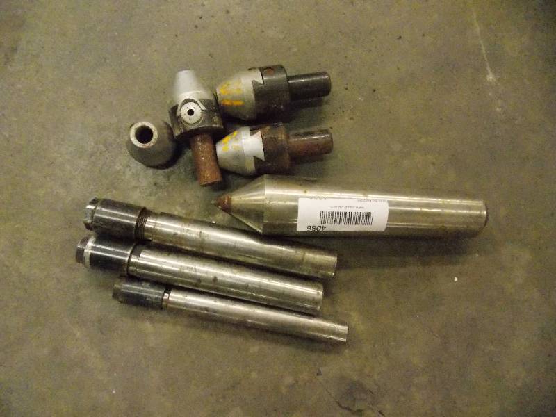 lot 4086 image: Boring heads, Lathe dead center and collet holders