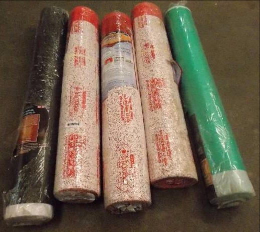 lot 152 image: Lot of 5 Rolls of Underlayment