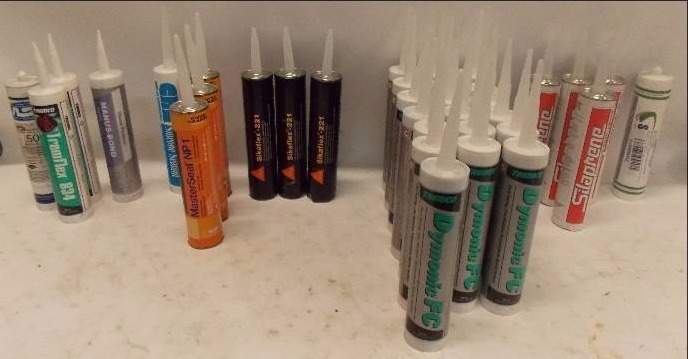 lot 154 image: Lot of Caulk