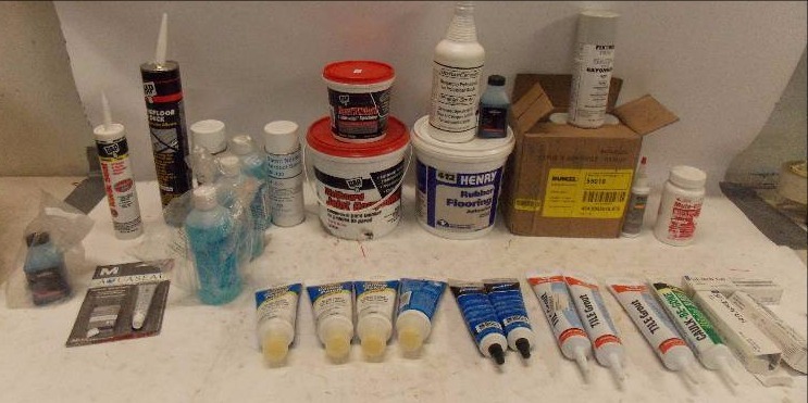 lot 225 image: Lot of Misc Chemicals