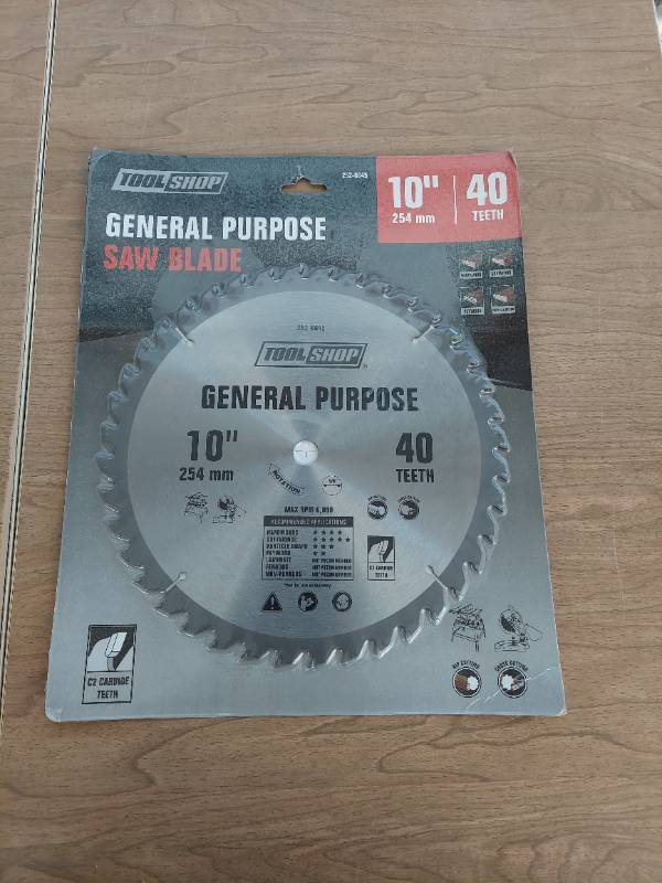 lot 6187 image: 10in Saw Blade - 40 Teeth - C2 Carbide Teeth