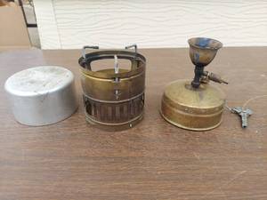 lot 5572 image: small stove - made in Sweden