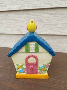 lot 5584 image: cookie jar