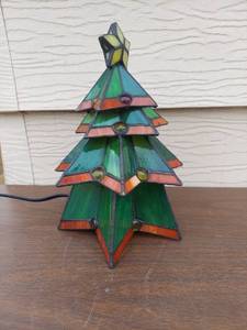 lot 5596 image: Christmas Tree glass light