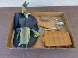 lot 5644 image: fishing hat and lures