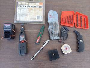 lot 5667 image: assorted Tools