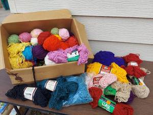 lot 5702 image: yarn