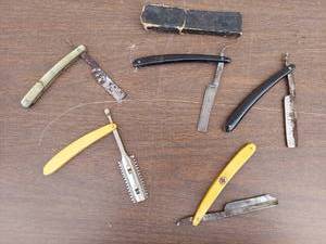 lot 5756 image: vintage straight razors