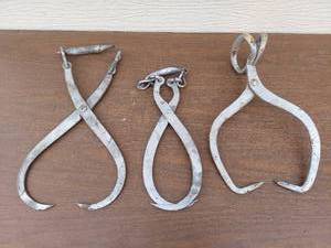 lot 5777 image: ice tongs