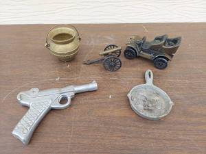 lot 5783 image: metal items