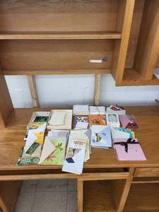lot 4555 image: lot of cardsstationary