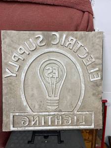lot 9760 image: electric supply lighting mold