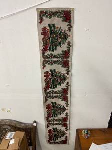 lot 9769 image: Christmas table runner
