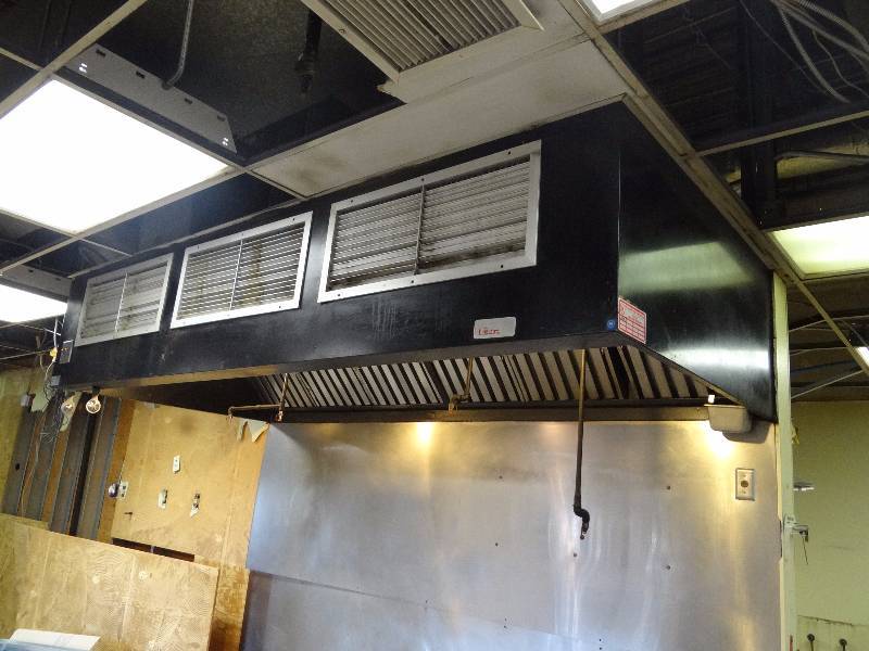 lot 2637 image: Kees 10 Painted Commercial Kitchen Ventilation Hood