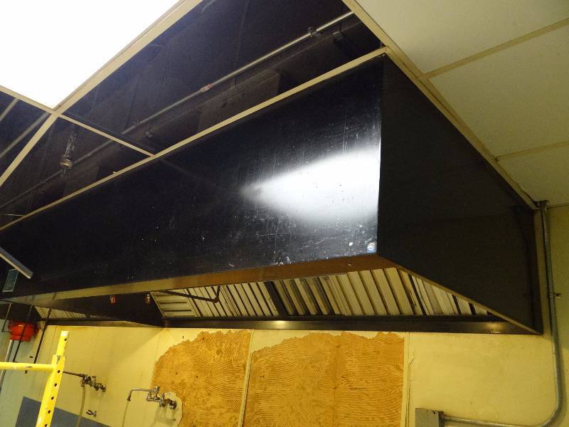 lot 2639 image: Kees 10 Painted Commercial Kitchen Ventilation Hood