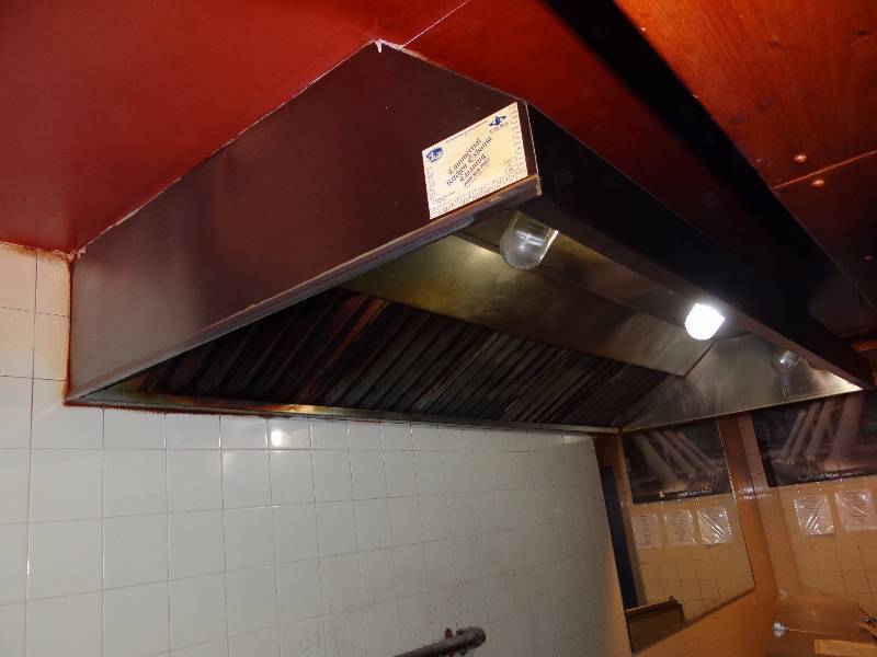 lot 2663 image: 10 Fully Stainless Commercial Kitchen Exhaust Hood
