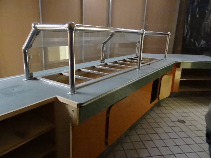 lot 2670 image: (8) Compartment 105 Drop-In Heated Well