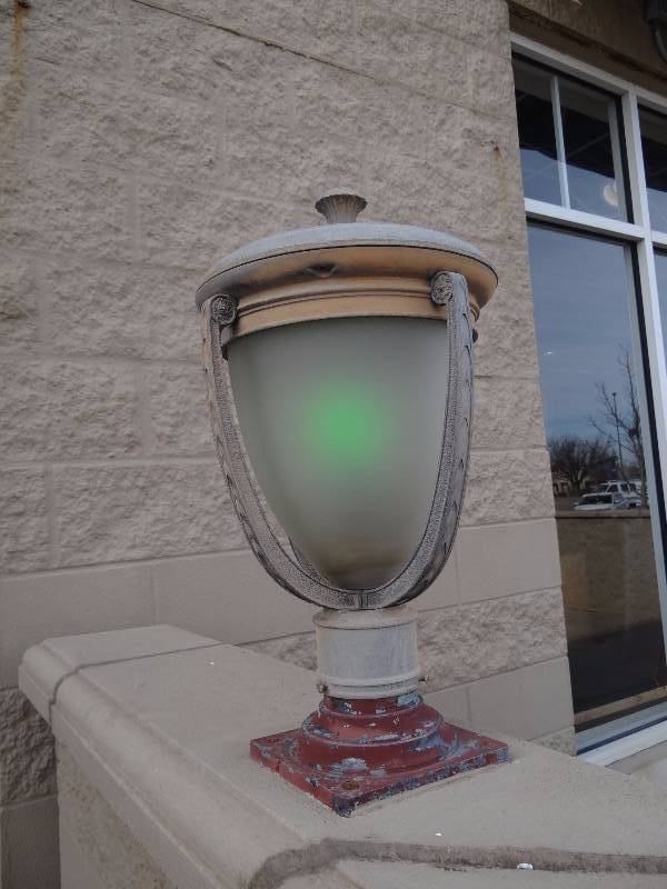 lot 2691 image: Pair of Outdoor Lighting Fixtures