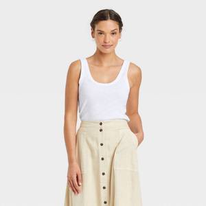 lot 1195 image: 2 Pack of Womens Tank Top - Universal Thread White XS