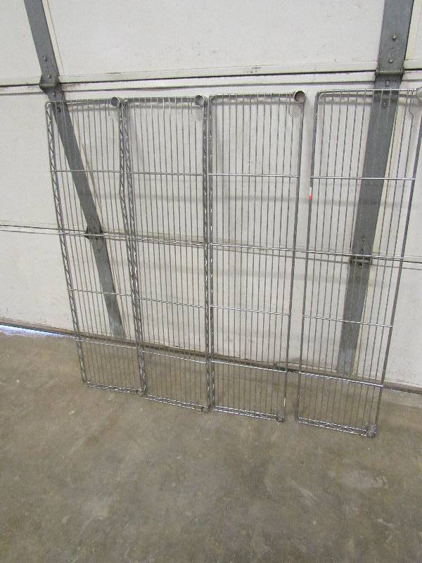 lot 166 image: Lot Of 10 Metro Style Wire Rack Shelves