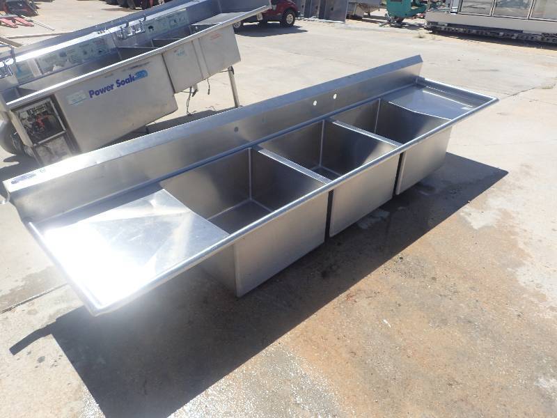 lot 230 image: All Stainless 3 Compartment Commercial Sink Missing Legs