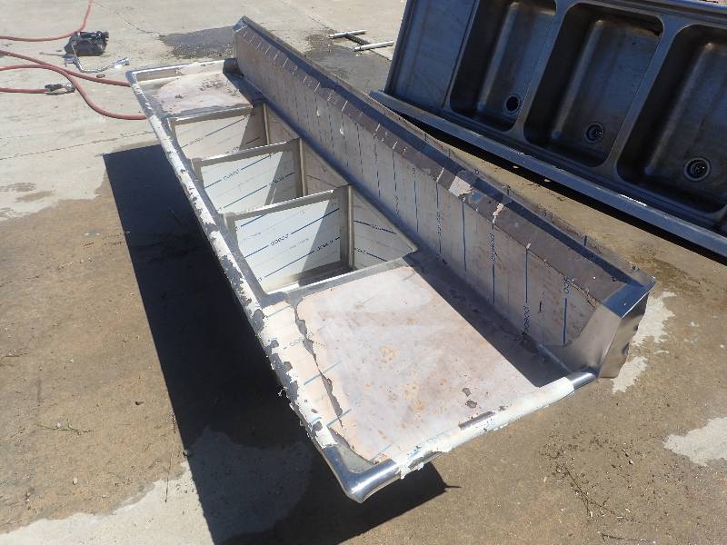 lot 233 image: All Stainless 3 Compartment Commercial Sink