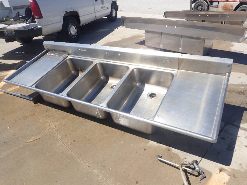 lot 234 image: All Stainless 3 Compartment Commercial Sink