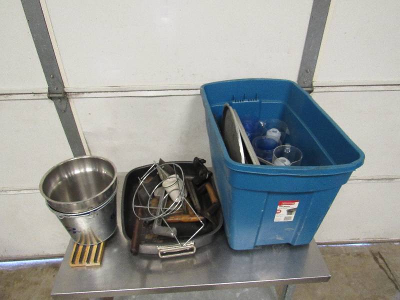 lot 767 image: Mixed Lot of Kitchenware