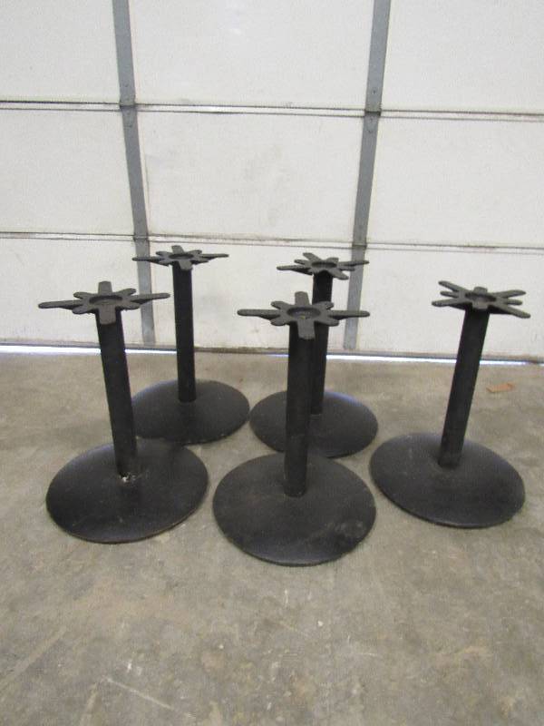 lot 775 image: Lot of (4) Standard Height Table Bases