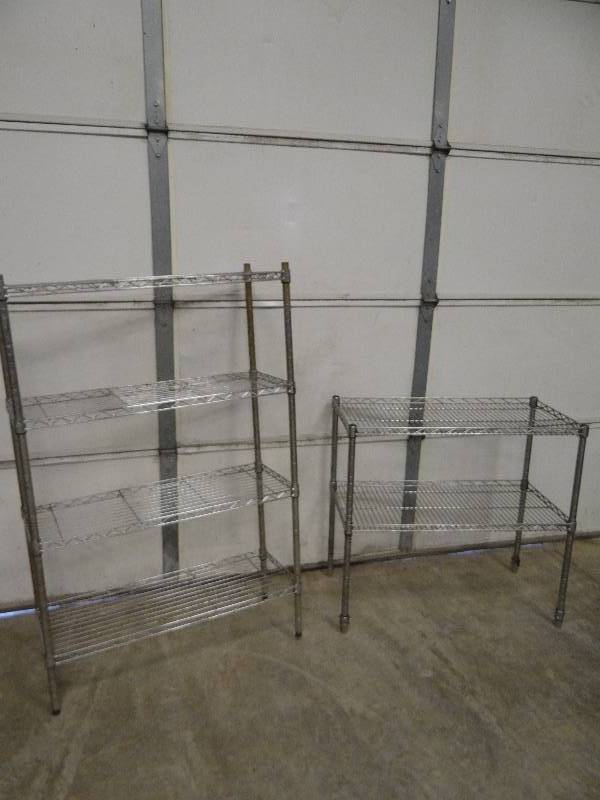 lot 743 image: 4 Tier Metal Wire Metro Storage Rack w 2 Tier Metal Wire Metro Storage Rack