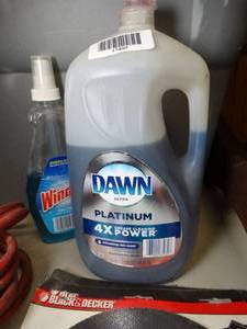 lot 17497 image: Dawn and Windex