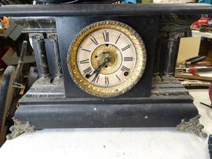 lot 17547 image: Old Mantle Clock - Look at Photos